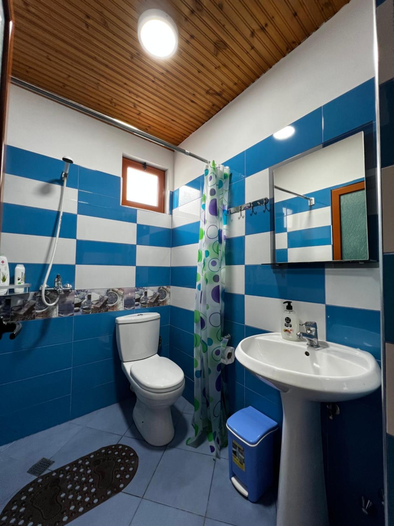 Guesthouse Emiljano Berat Exterior foto